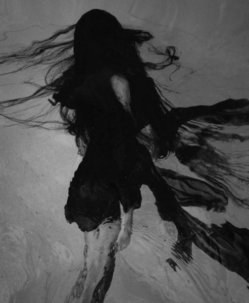 She never looked nice. She looked like art, and art wasn’t supposed to look nice; it was supposed to make you feel something.